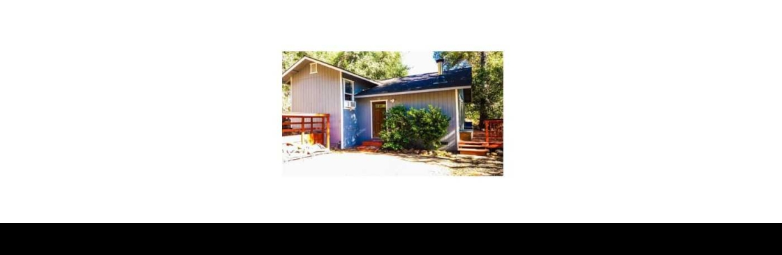 NEW Cozy Secluded House w Deck  Near Yosemite Cover Image