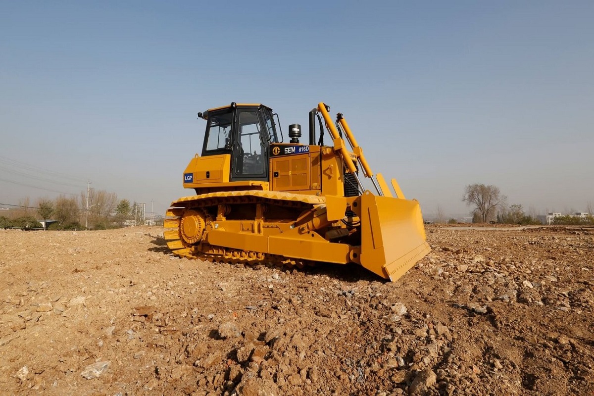 Compact Bulldozer | Al Bahar SEM