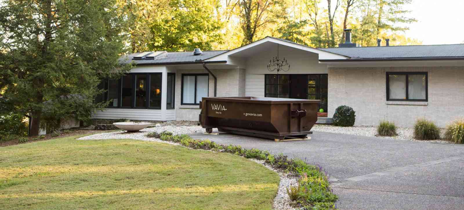 Dumpster Rental Services in Chattanooga, TN | Vavia