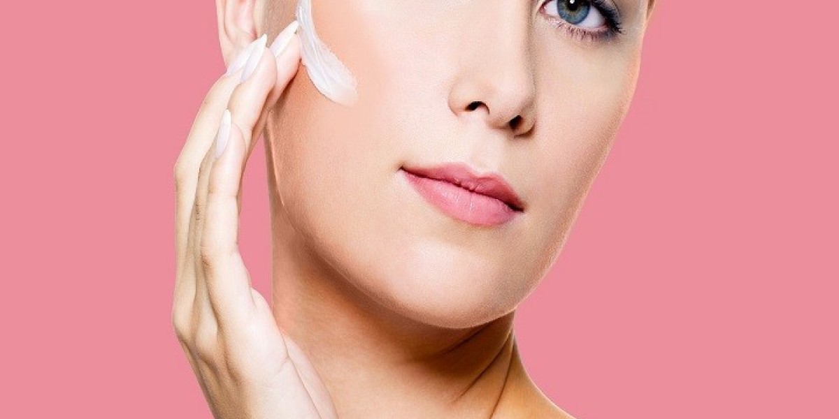 Citrus Cleanse: Transformative Skincare with Vitamin C Face Wash
