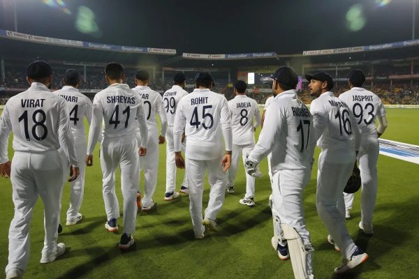 IND vs ENG: इंग्लैंड के खिलाफ शुरूआती दो मैचों में विराट की जगह इस खिलाड़ी को मिल सकता है मौका, इनकी भी हो सकती है वापसी