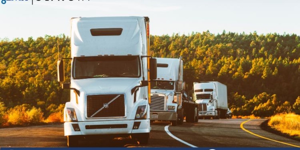 Future of Freight: Exploring the Advantages and Challenges of Truck Platooning