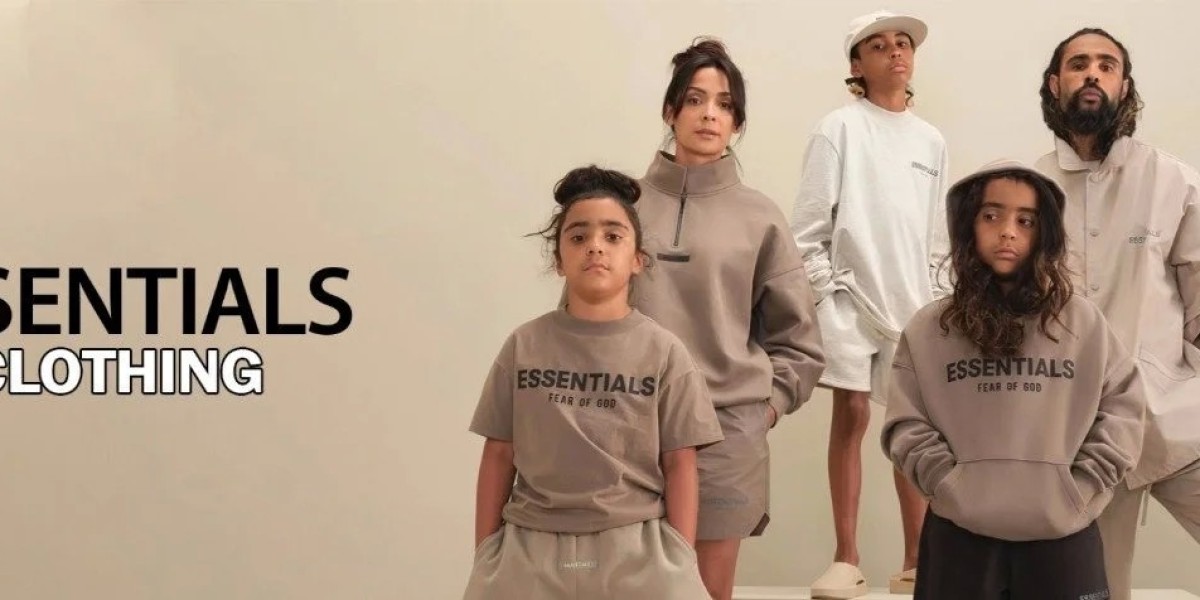 Pushing Boundaries with Essentials: The New Face of Streetwear
