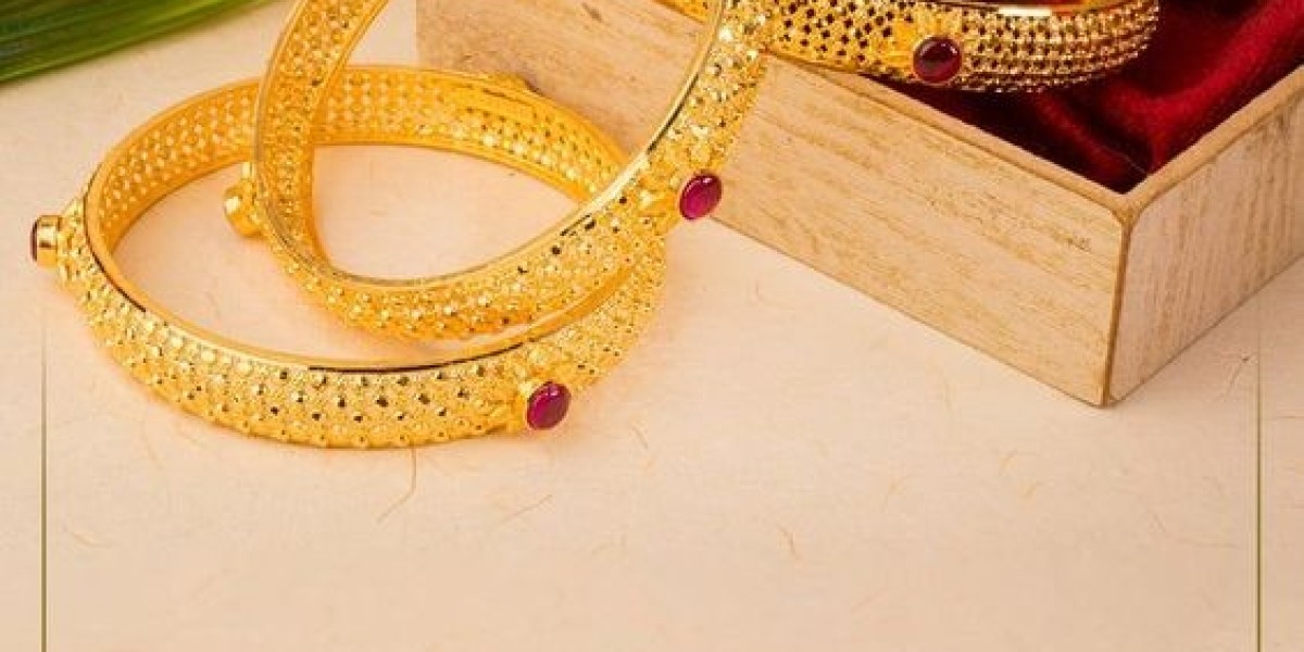 Understanding Gold Quality: Navigating Karats and Colors in Bangle Sets