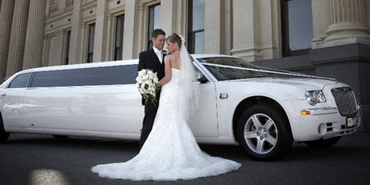 Arriving in Style: The Perfect Wedding Limo Service in Atlanta