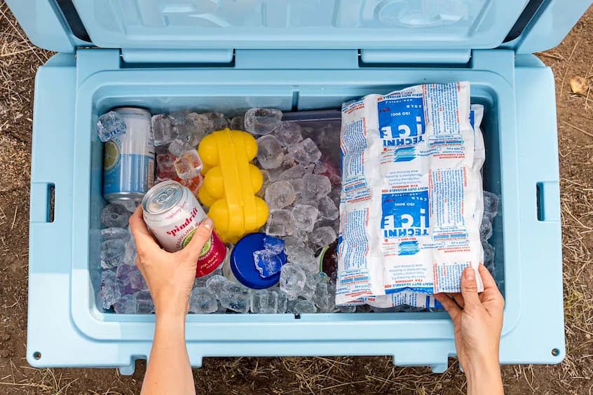 Cool and Convenient: A Complete Guide to Compact Ice Boxes