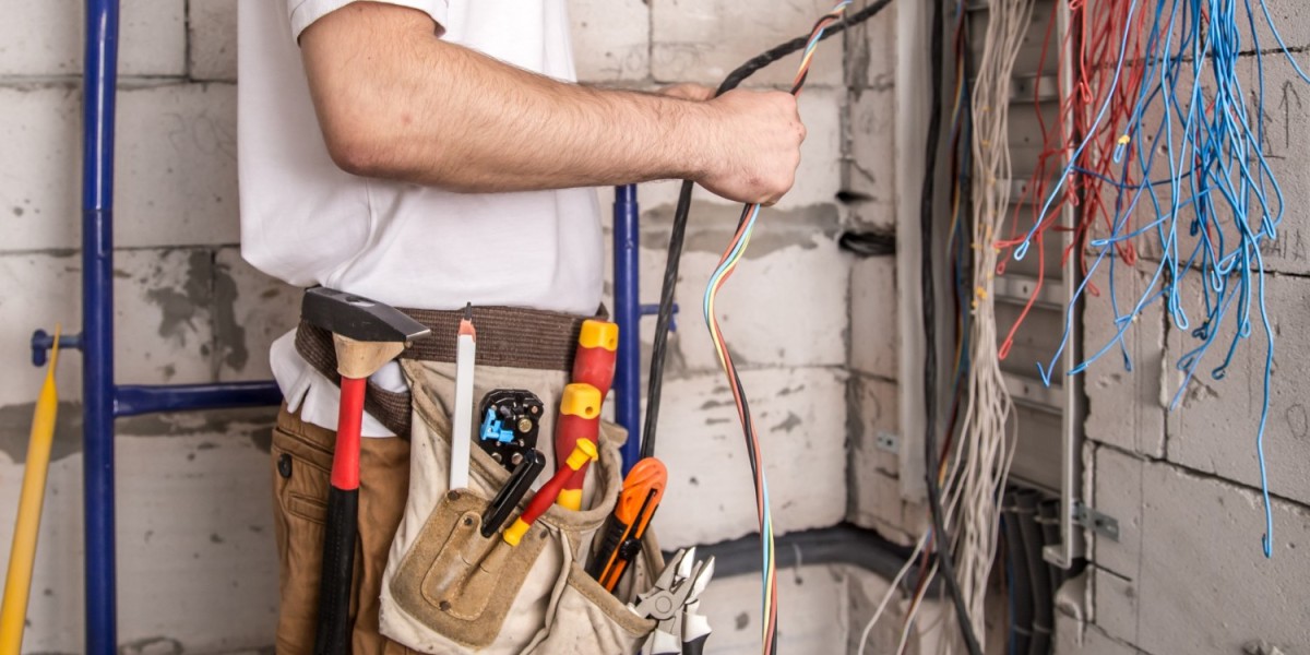 Finding The Right Electrician Service Near You