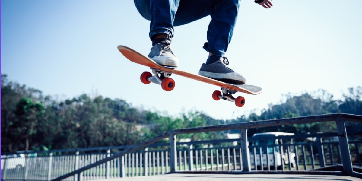 Top Picks: 7 Durable Skateboard Wheels for Bumpy Terrains in 2024