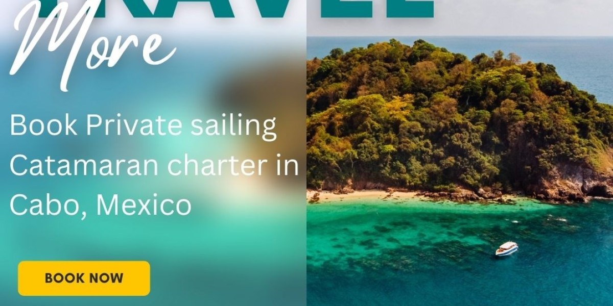 Luxury vacation sailing catamaran charter in La Paz