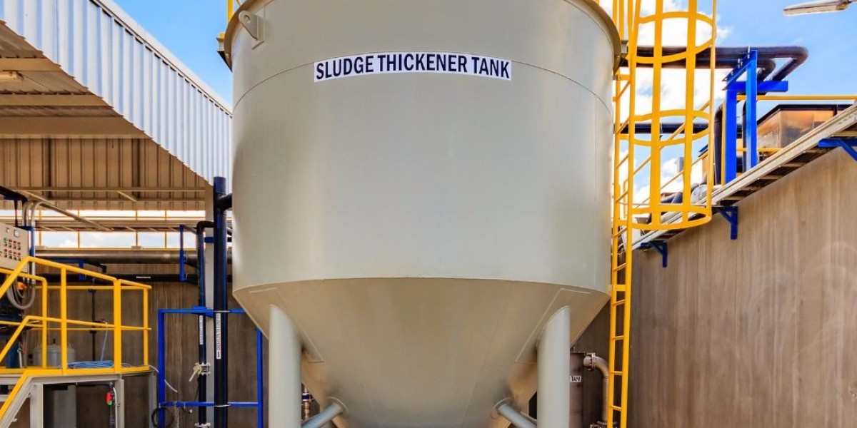 Maintaining Pure Water: The necessity of tank cleaning is the main reason for the existence of the Tank Cleaning Service