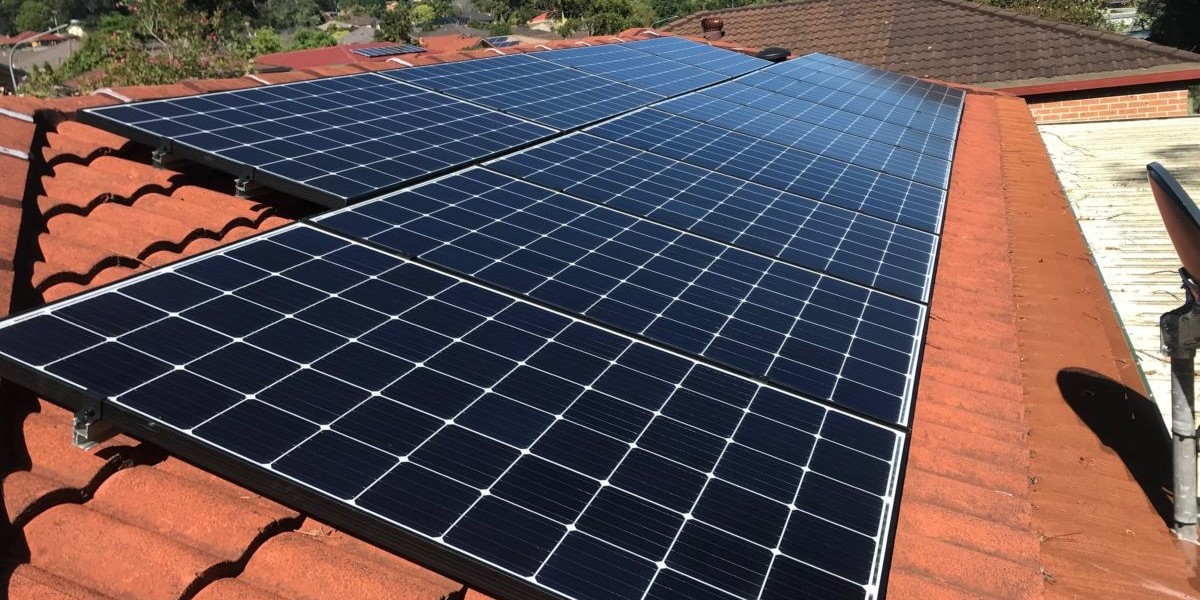 Optimaliseer uw Zonne-energiesysteem met SolarEdge: Innovatieve Technologieën en Voordelen