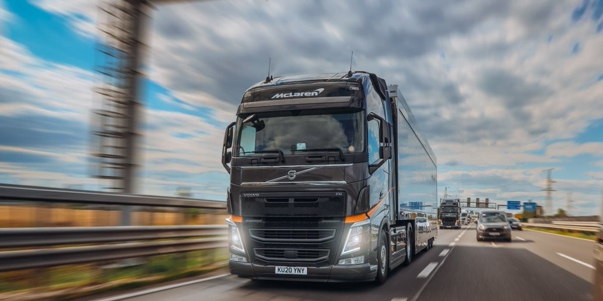 The Ultimate Guide to Commercial Truck Tyres: Everything You Need to Know