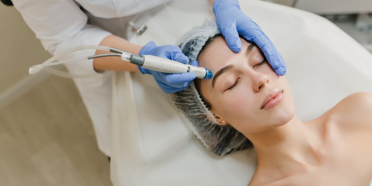 Unveiling the Magic of HydraFacial: A Skincare Journey