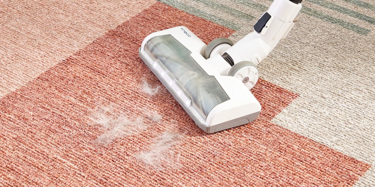 Upholstery & Area Rug Cleaning in Oakville: Revitalize Your Home with Fresh Maple