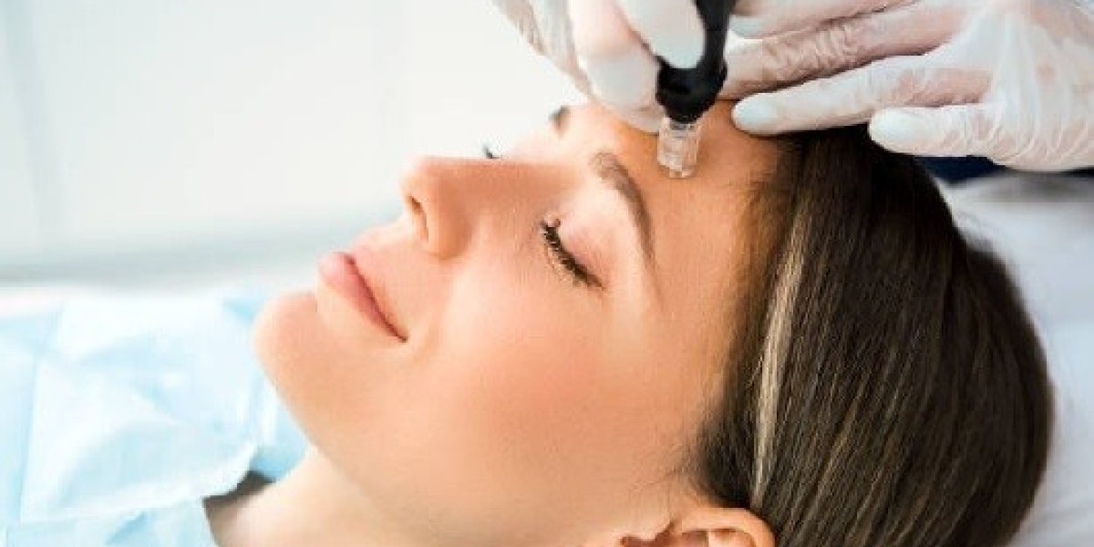 Specialized Training In Aesthetic Medicine