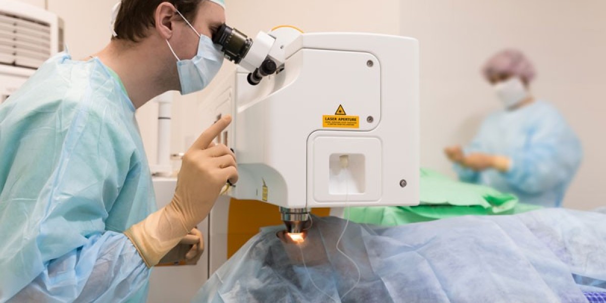 Expert Tips for a Faster Recovery After the Best LASIK Surgery in Delhi