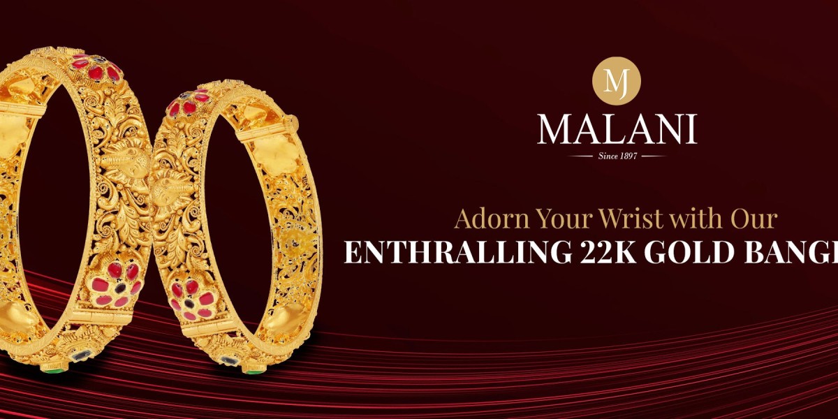 Timeless Elegance: Gold Bangle Bracelets at Malani Jewelers