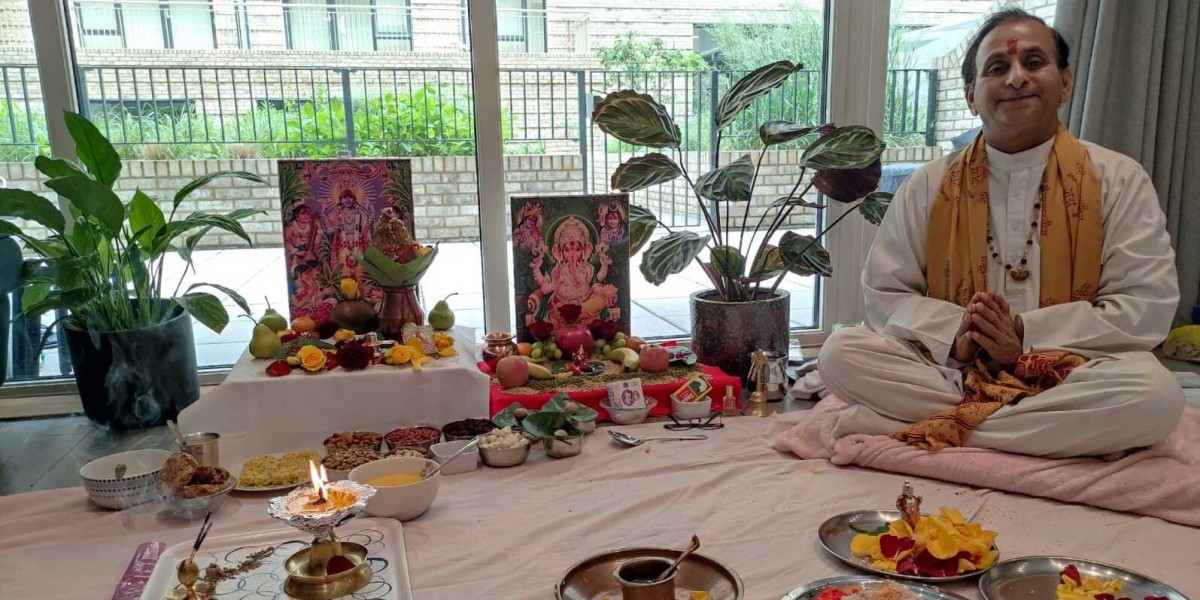 Finding the Best Pandit Ji in Noida for Your Spiritual Needs