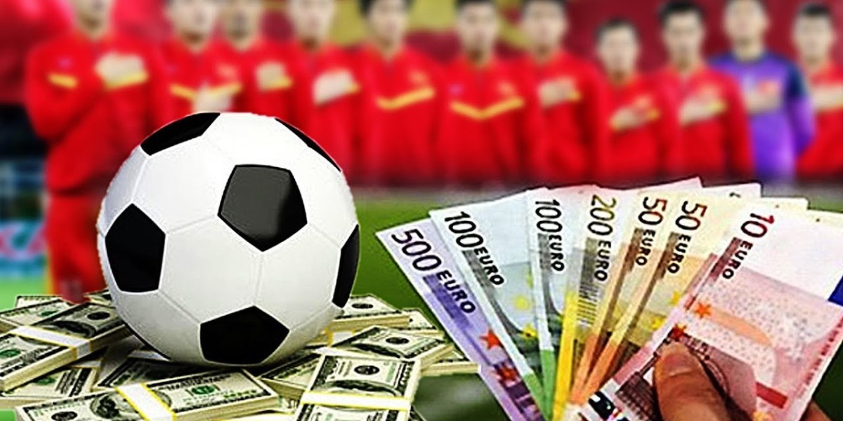 Master Football Betting: What Football Odds Are and How to Calculate Them