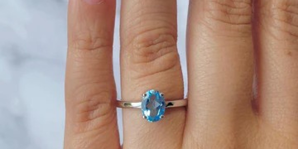 Dainty Swiss Blue Topaz Ring: The Perfect Gift