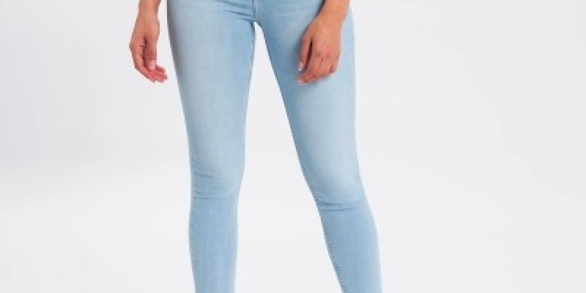 Denim Done Right 4 Tip For Finding the Perfect Pair of Ladies Jeans