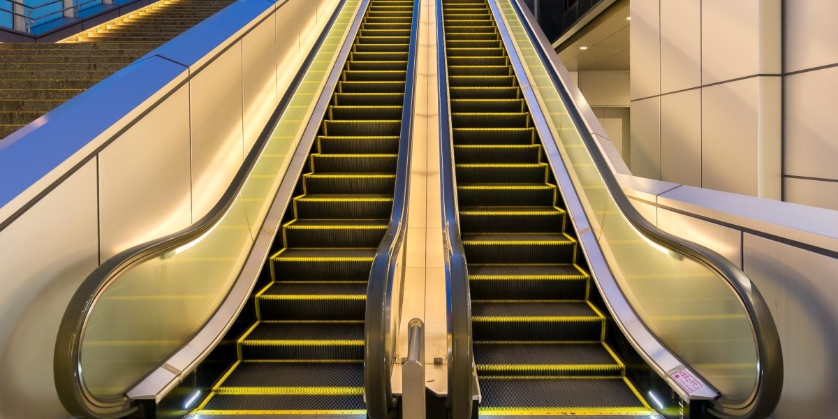 Escalator Solutions by Elegant Lifts in Saudi Arabia | Quality Installation