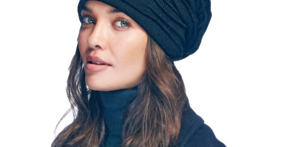 Fashionable Winter Hats for Men and Women: Your Style Guide