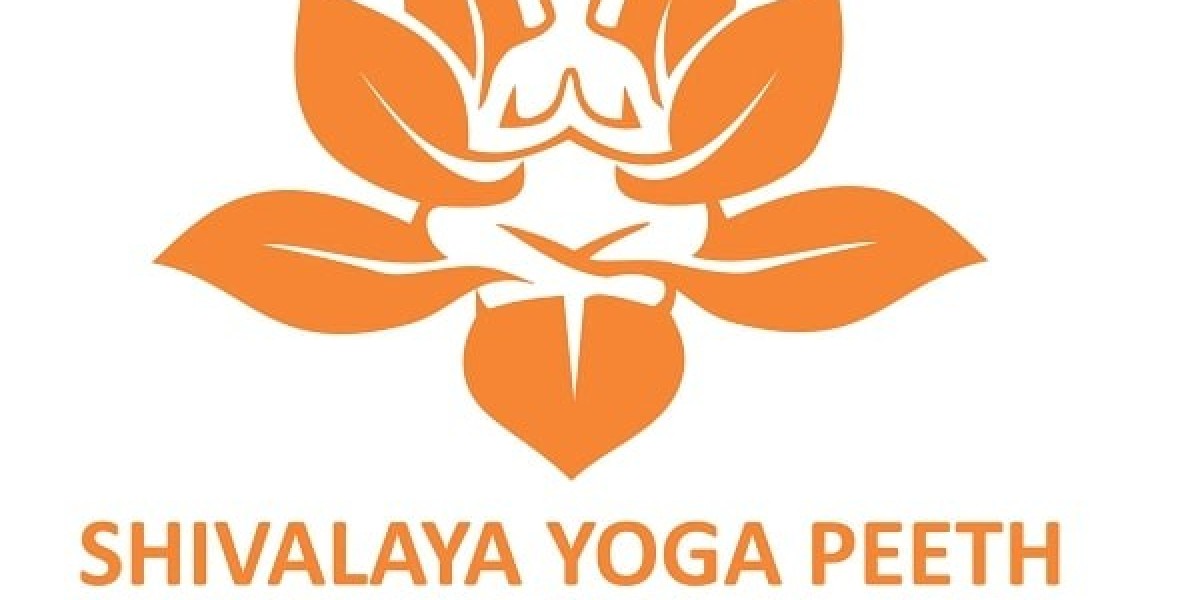 Discover the Transformative Power of the 200 Hours Yoga Teacher Training Course at Shivalaya Yoga Peeth