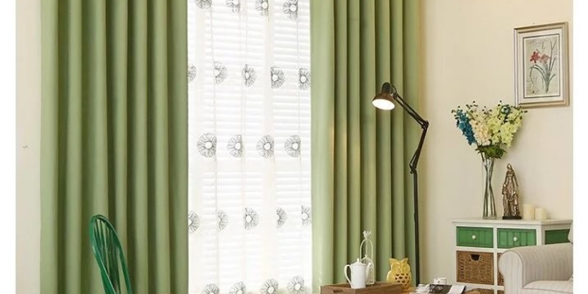 Step-by-Step Guide to Installing Cotton Curtains in Your Abu Dhabi Home