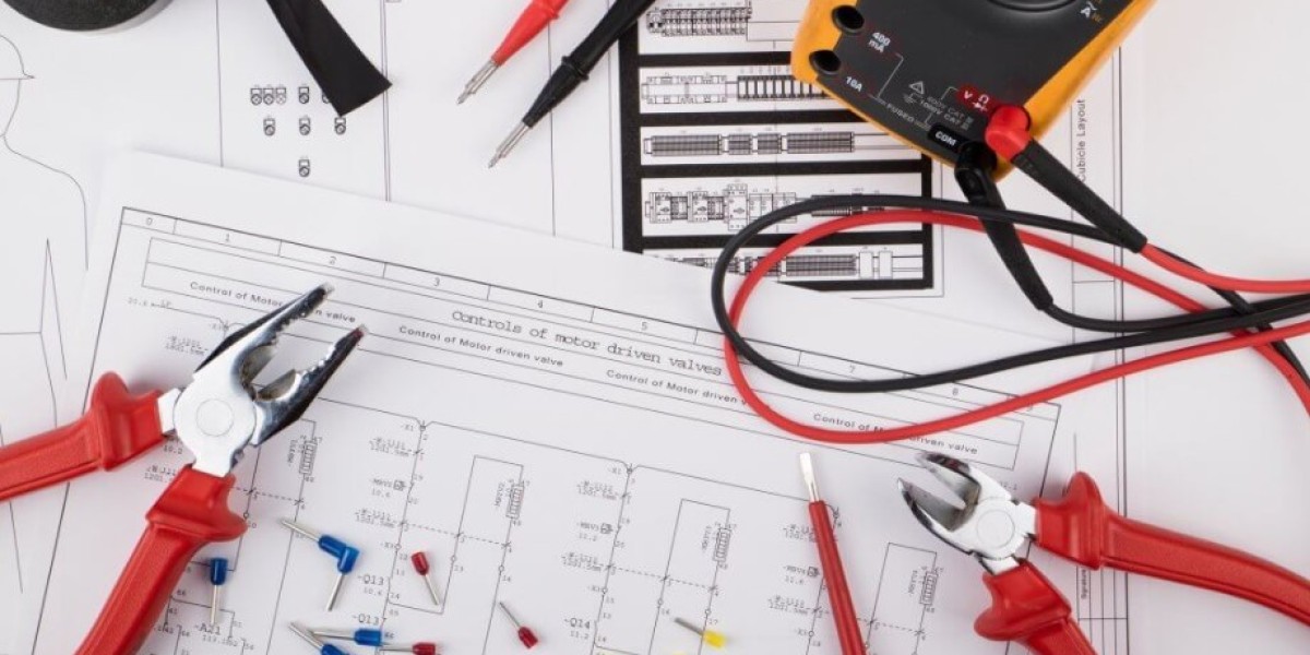 The Path to Becoming an Electrician: A Comprehensive Guide to Electrician Apprenticeships