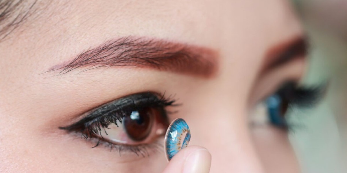 Unlock Your Visual Potential with Contact Lens