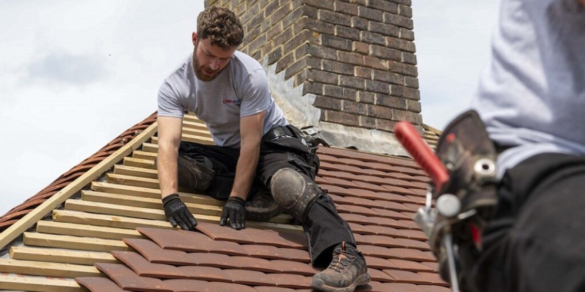 The Best Roofing Materials for Homes in Kingston: An In-Depth Look