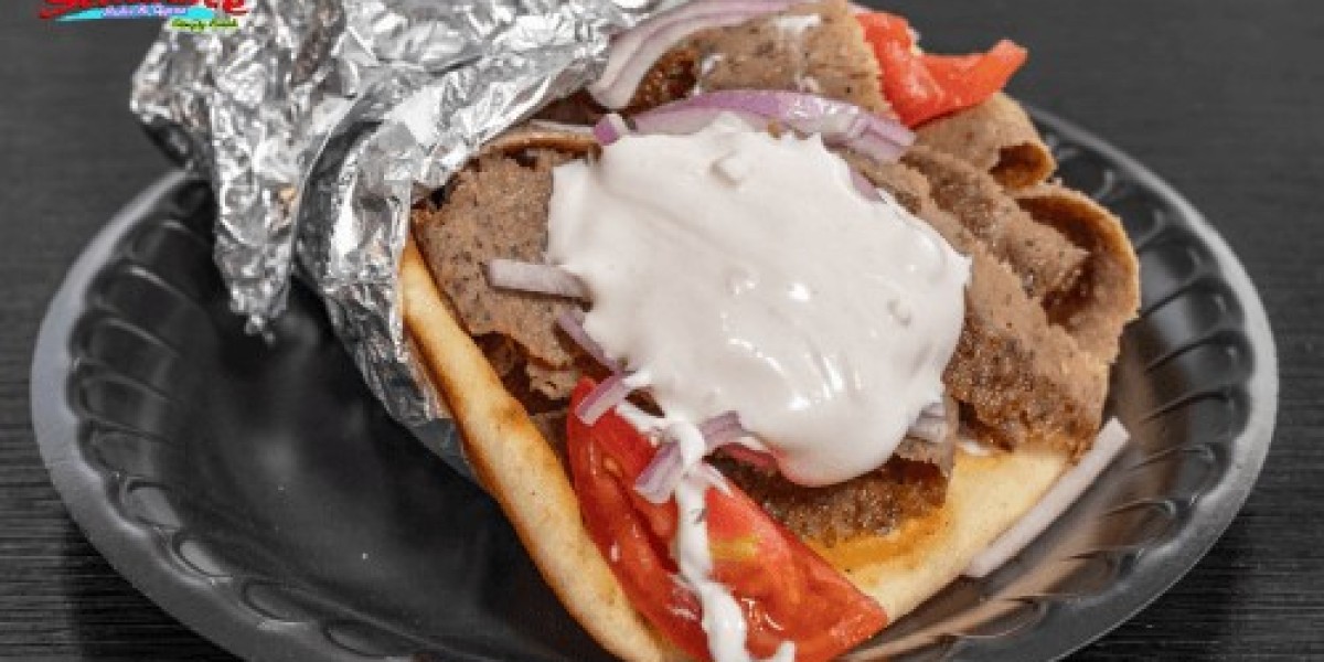 The Gyro on Pita: A Flavorful Journey at Seminole Subs & Gyros