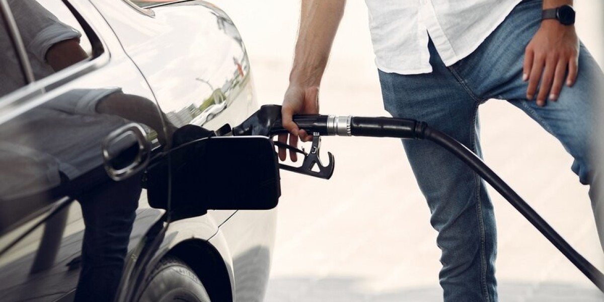 Where Can I Find Nearby Fuel Delivery or Mobile Gas Stations?