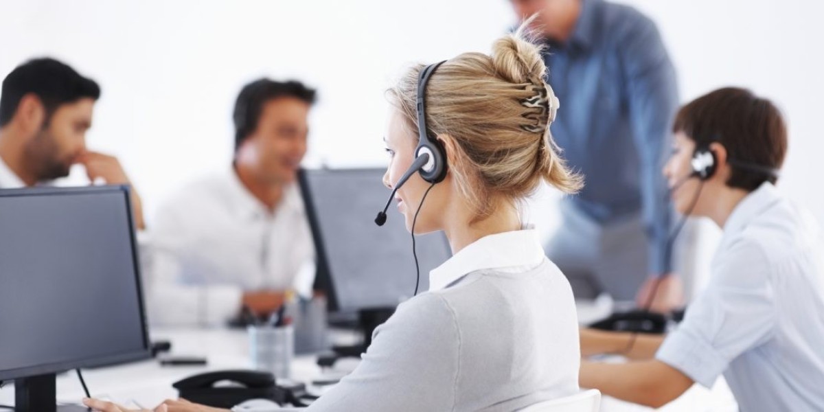 Understanding Service Desk Support: A Crucial Element in IT Management