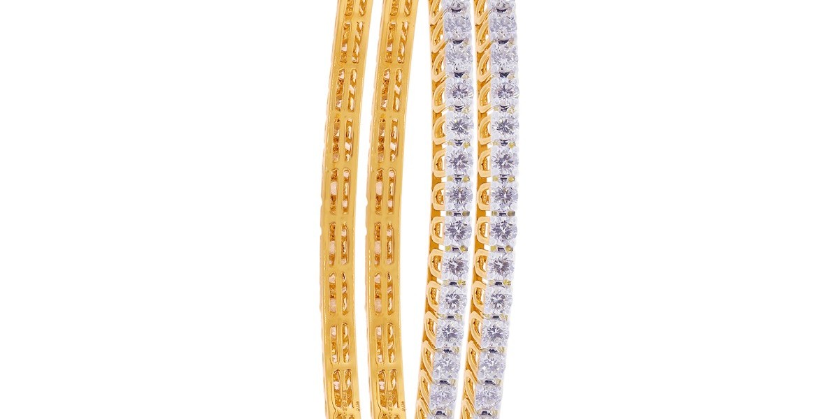 Discover Stunning Gold Bangles at Malani Jewelers