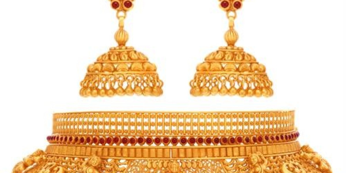 Beautiful 22K Antique Gold Necklace Set at Malani Jewelers