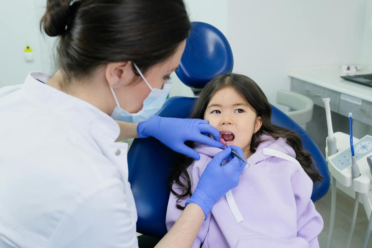 Common Dental Problems In Kids And Their Treatments – Tiny Teeth