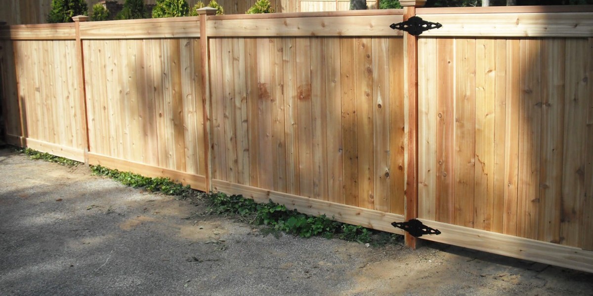 The Importance of Reviews When Selecting a Fence Company