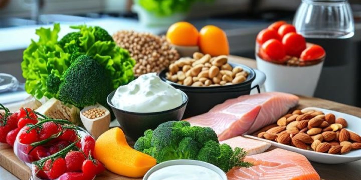 High-Protein Diets for Weight Loss: Benefits, Risks, and How to Do It Right