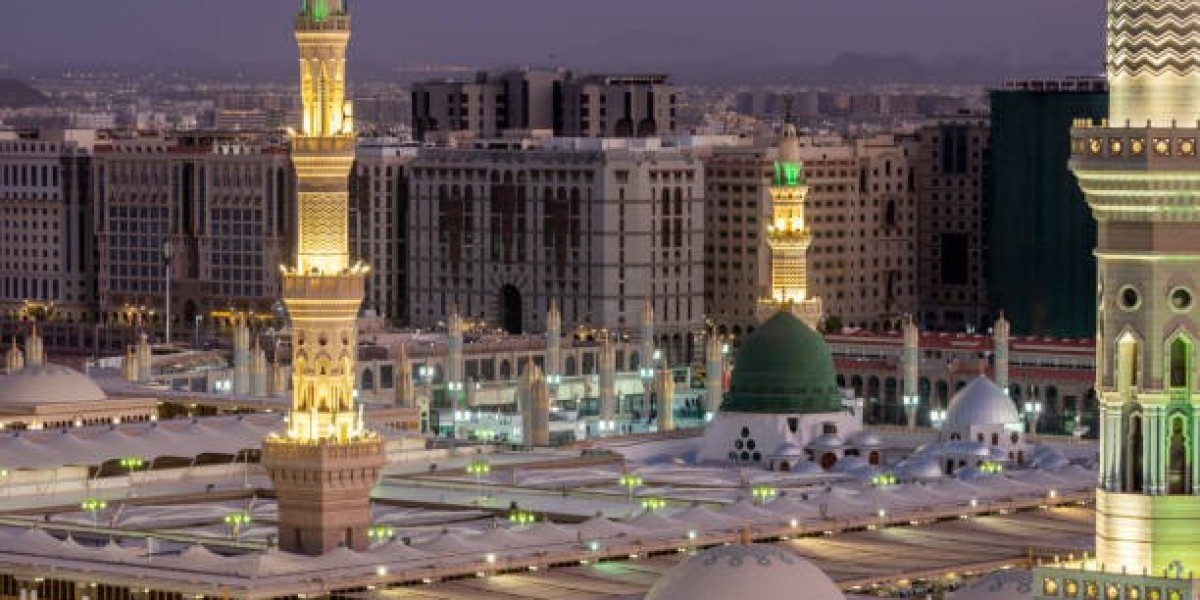 Navigating Affordable Umrah Packages for American Pilgrims