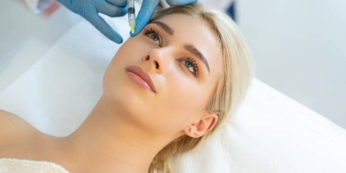 Best Plastic Surgeons in Dubai: Is Profhilo Right for You