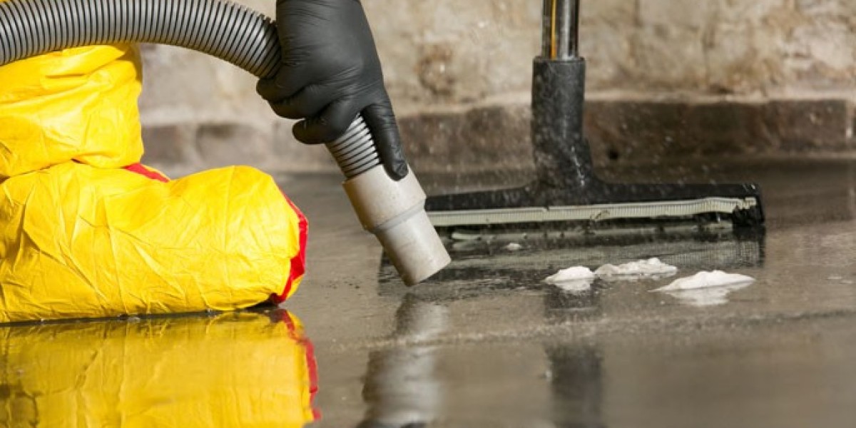 Sewage Cleanup: Professional Services from Water Damage Clean Up Hero