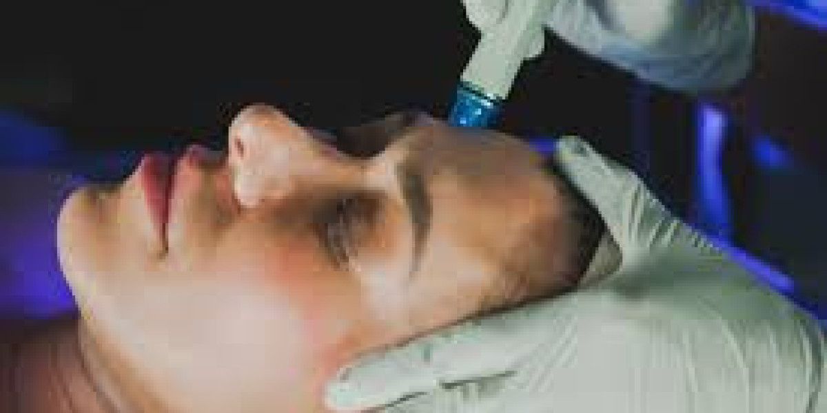 "How Hydrafacial Treats Acne and Scarring"